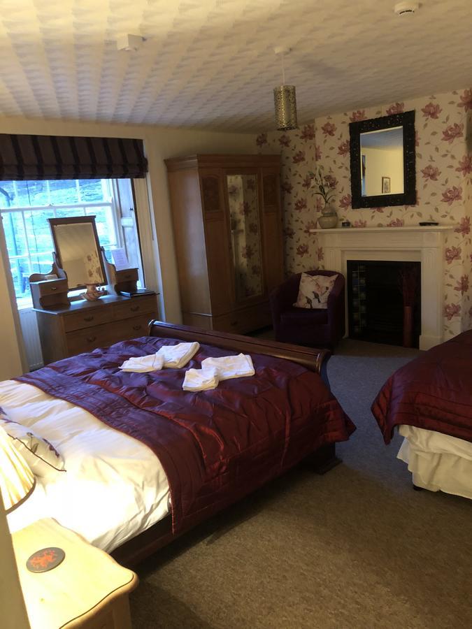 Отель The Oakeley Arms Maentwrog Экстерьер фото