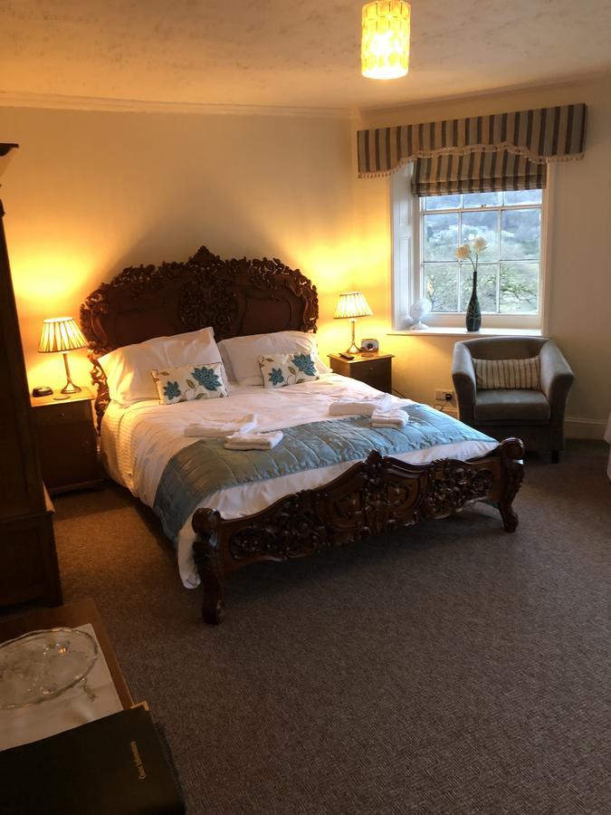 Отель The Oakeley Arms Maentwrog Экстерьер фото